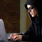 Specjalista ds. cyberbezpieczeństwa – zarobki – co warto wiedzieć?